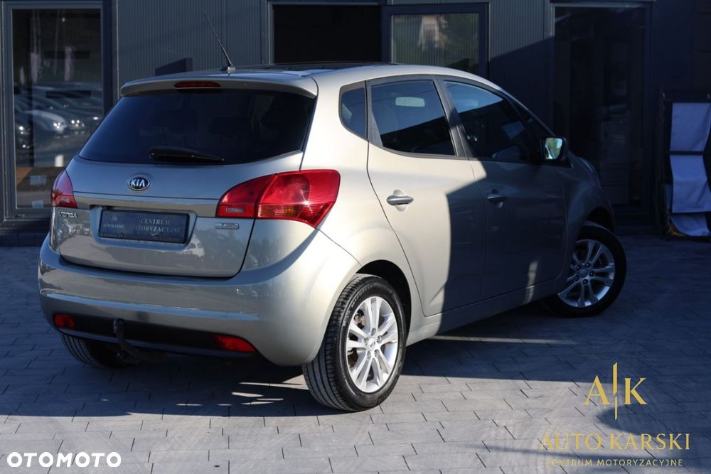 Kia Venga - 4