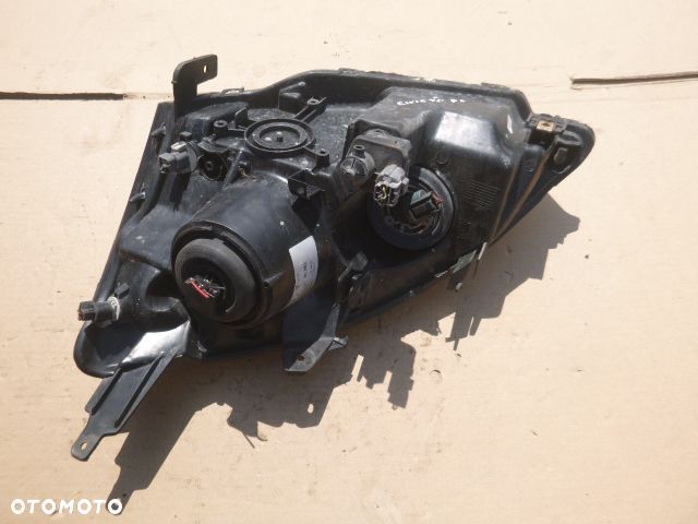 LAMPA PRAWY PRZÓD PRAWA PRZEDNIA HONDA CIVIC VII LIFT HB 5D 04-06 - 18