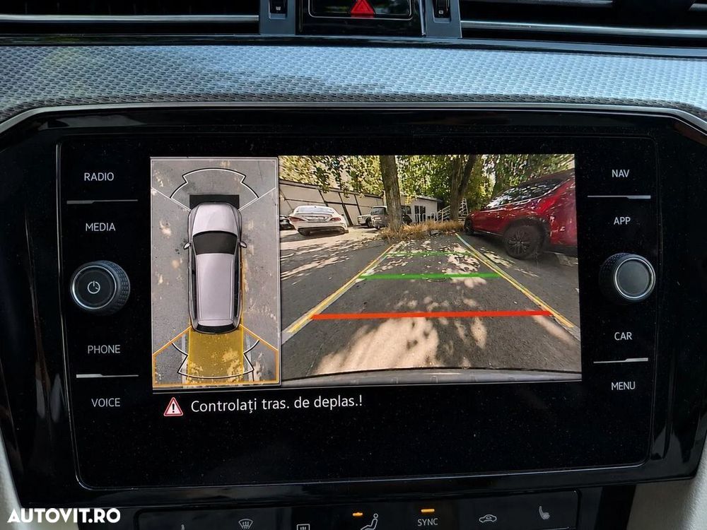 Volkswagen Passat Alltrack - 18