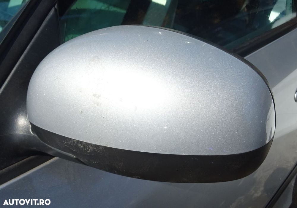 Oglinda stanga Skoda Fabia 2 din 2011 volan pe stanga - 1