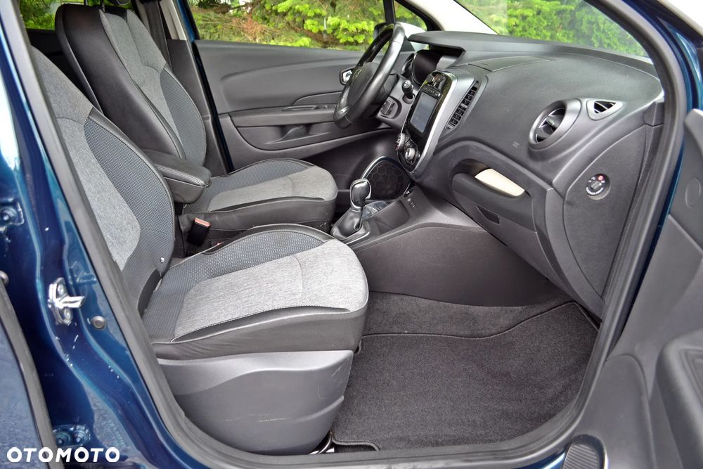 Renault Captur - 21