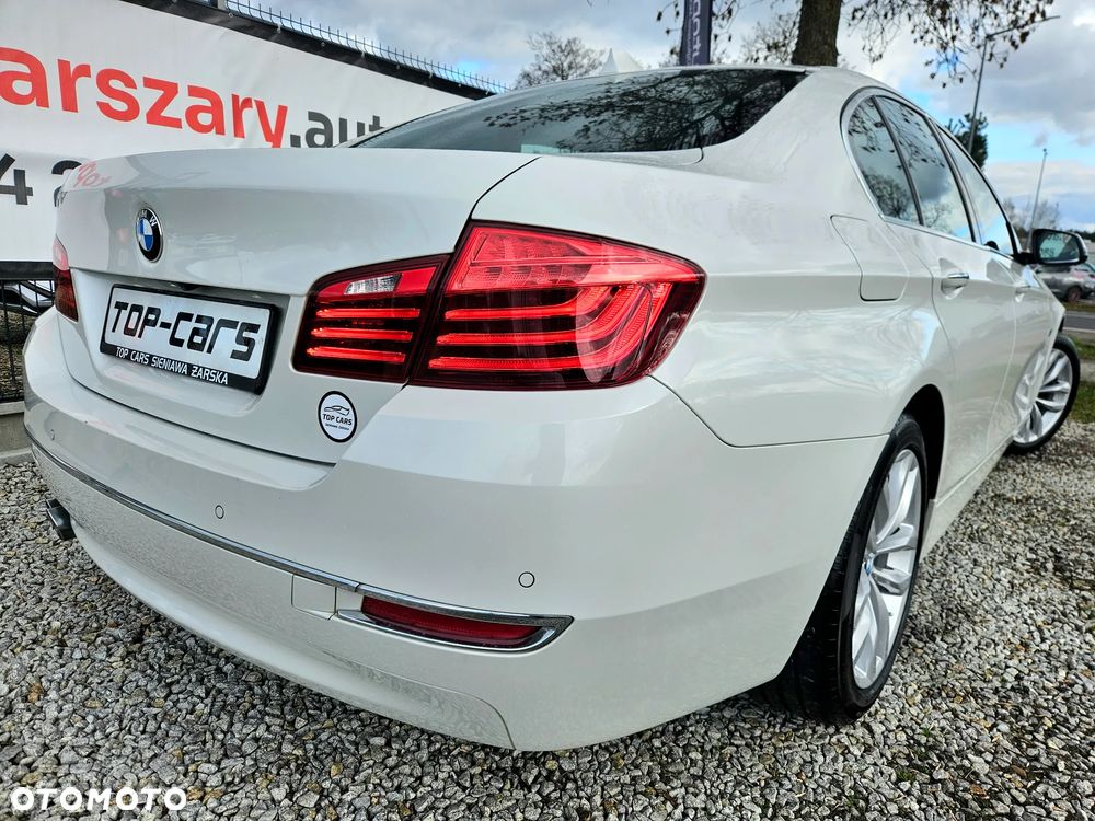 BMW Seria 5 520d Luxury Line - 13