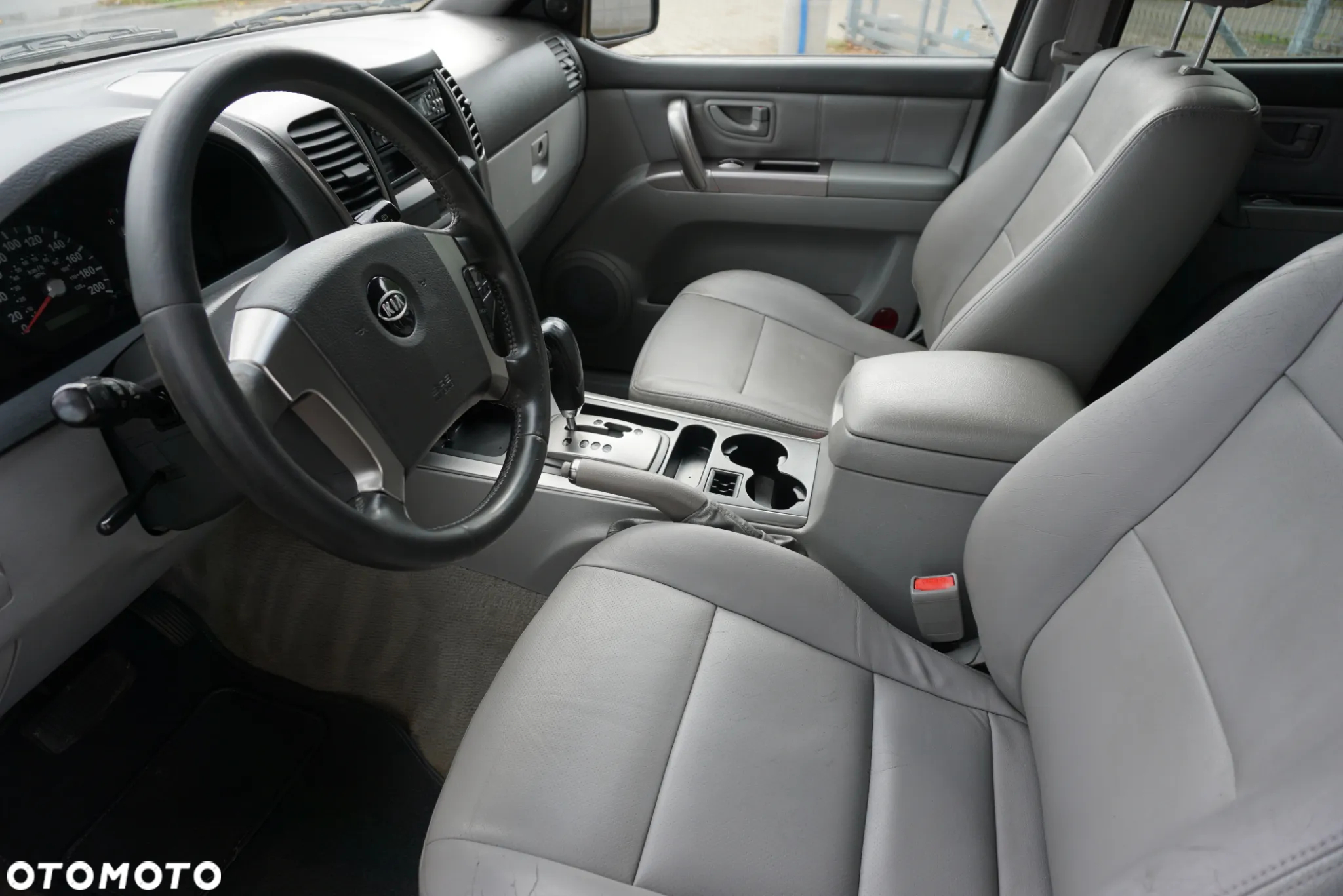 Kia Sorento 2.5 CRDi LX - 8