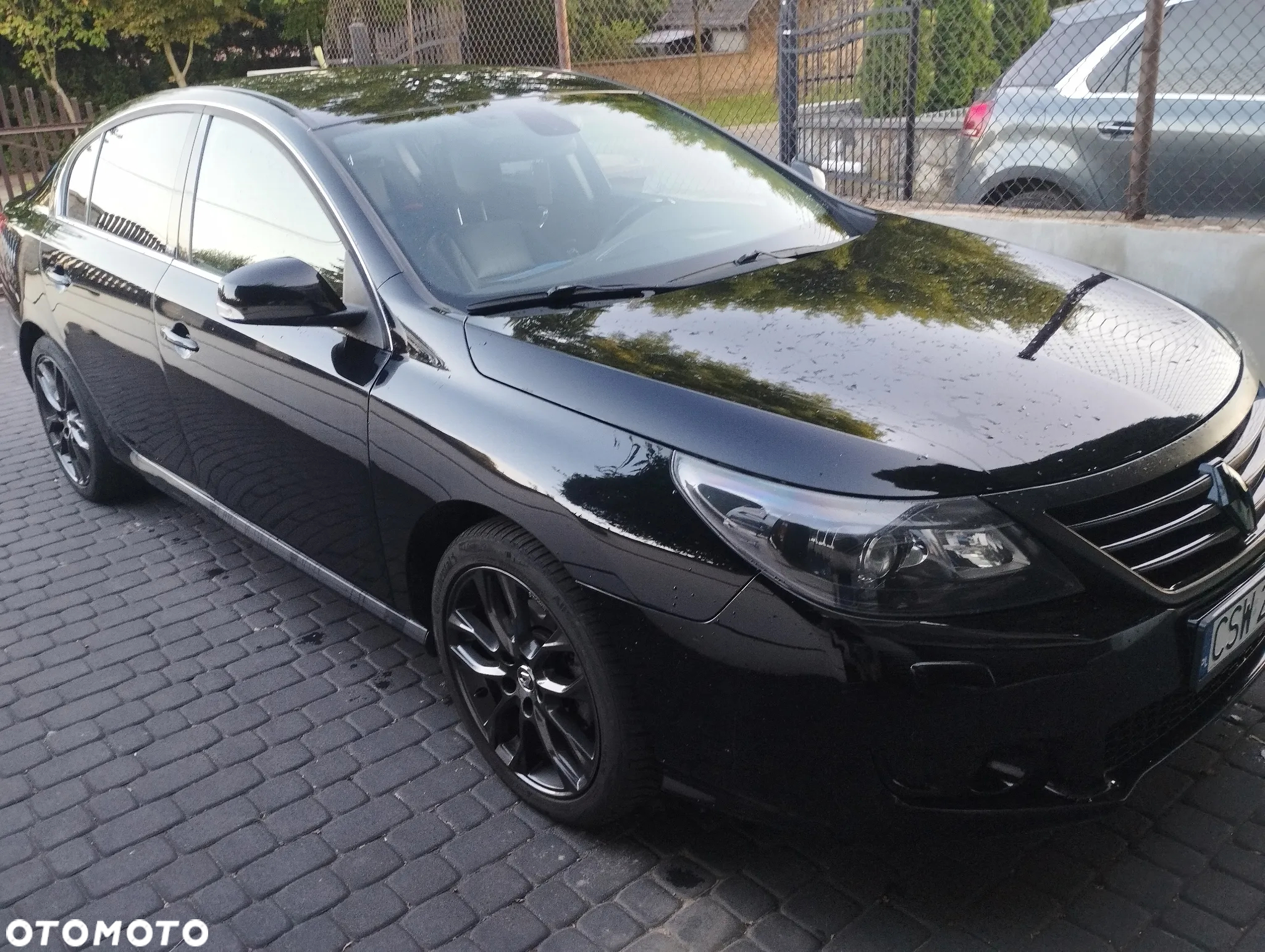 Renault Latitude 2.0 dCi Initiale - 30