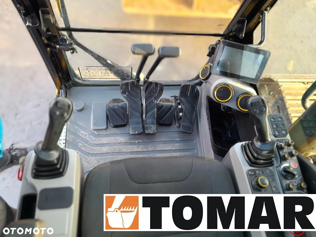 JCB 131X - 27