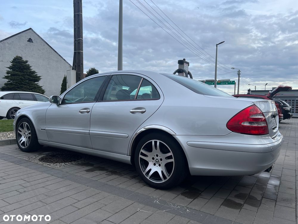 Mercedes-Benz Klasa E 220 CDI Classic - 6