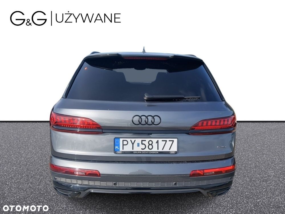 Audi Q7 - 6