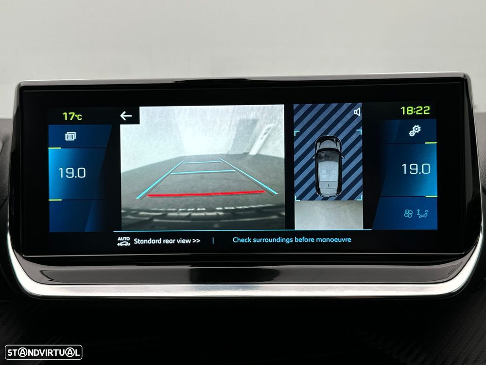 Peugeot e-208 50 kWh GT Line - 17