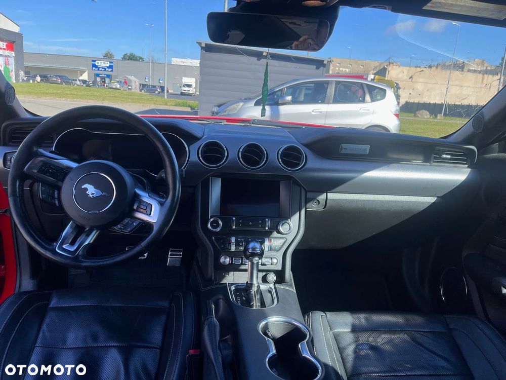 Ford Mustang 5.0 V8 GT - 9