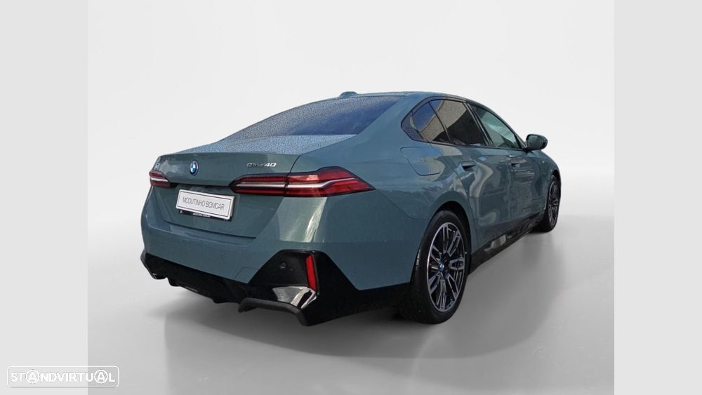 BMW i5 eDrive40 Pack Desportivo M - 4