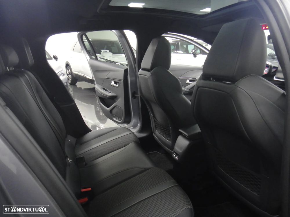 Peugeot 208 PureTech 130 EAT8 GT Pack - 18