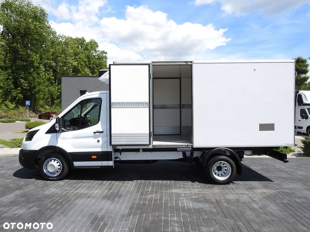 Ford TRANSIT CHŁODNIA KONTENER 0*C ZASILANIE 230V TEMPOMAT KLIMATYZACJA BLIŹNIACZE KOŁA  170KM - 10