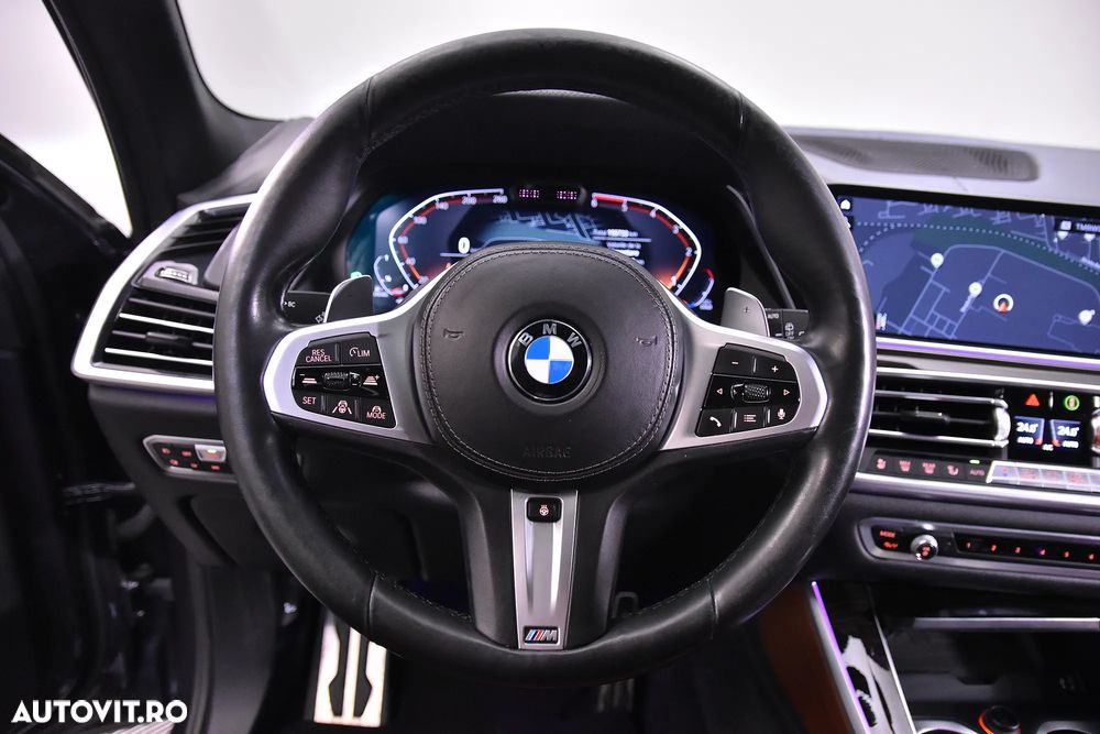 BMW X5 xDrive30d - 16