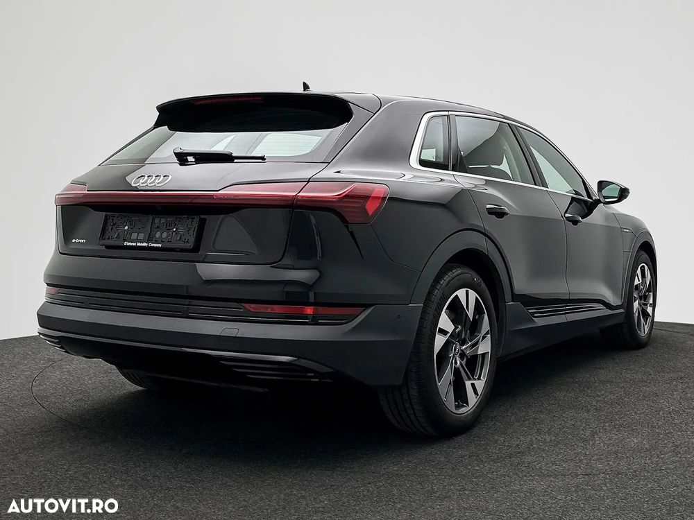 Audi e-tron 50 quattro - 3
