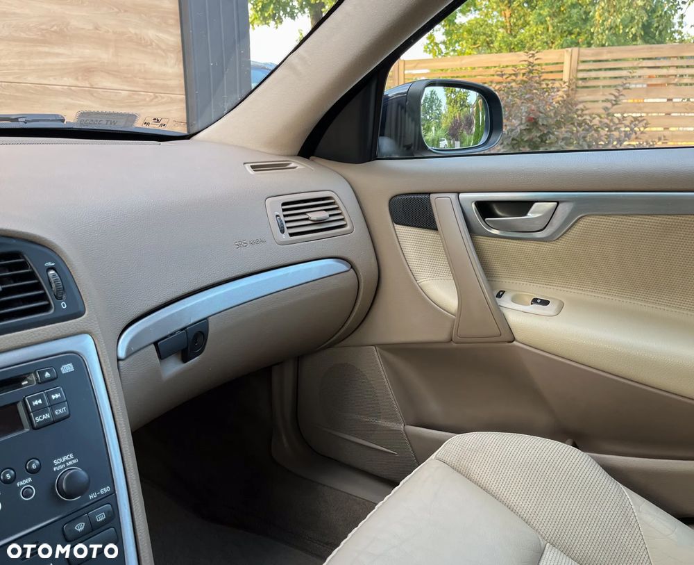 Volvo S60 2.4D Momentum - 30