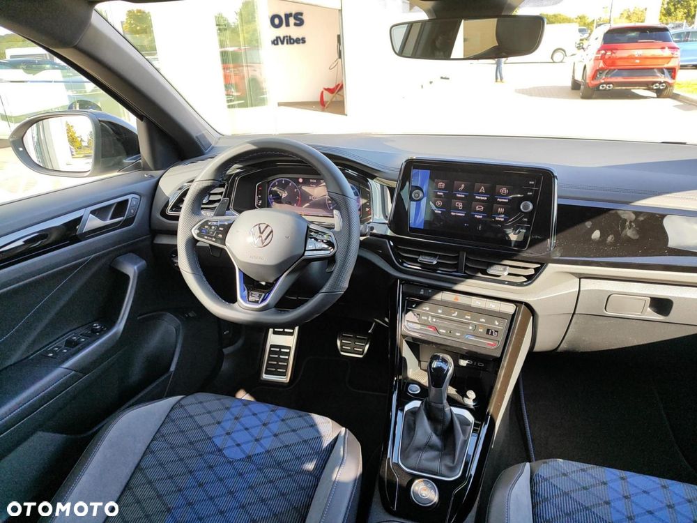 Volkswagen T-Roc - 22