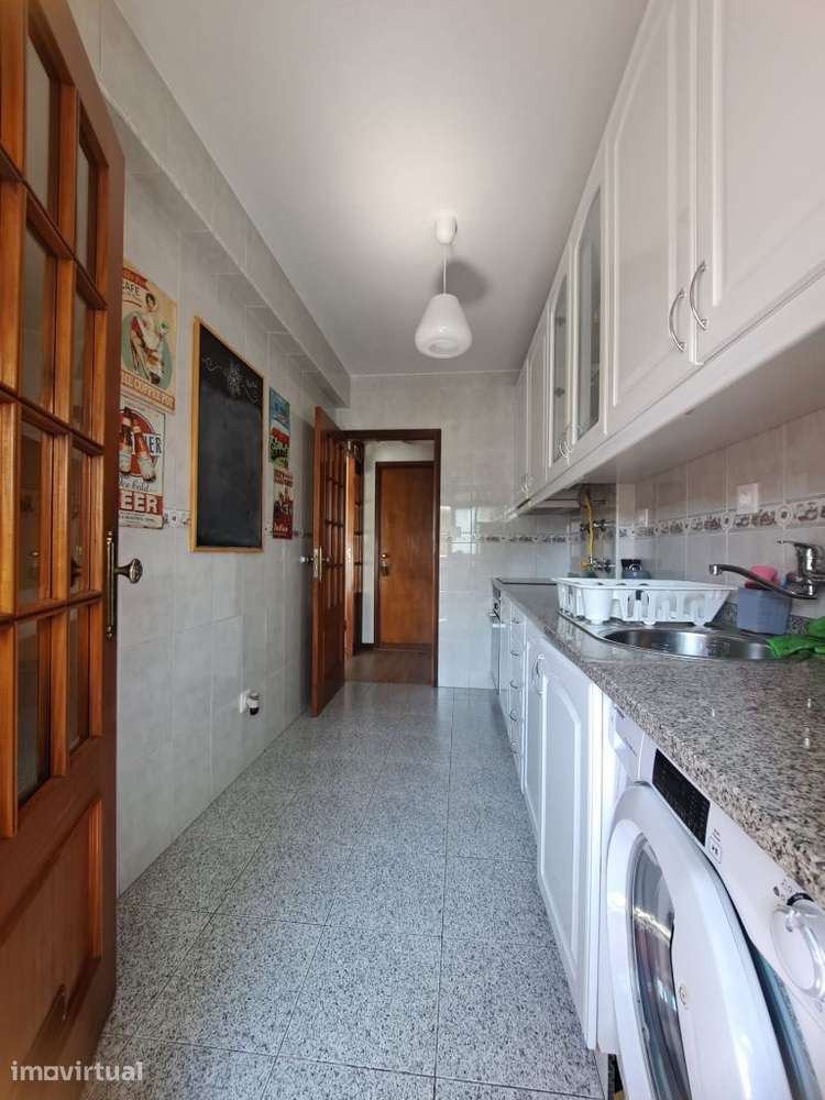 Quarto Individual em Lordelo do Ouro - 525€ - Grande imagem: 4/14