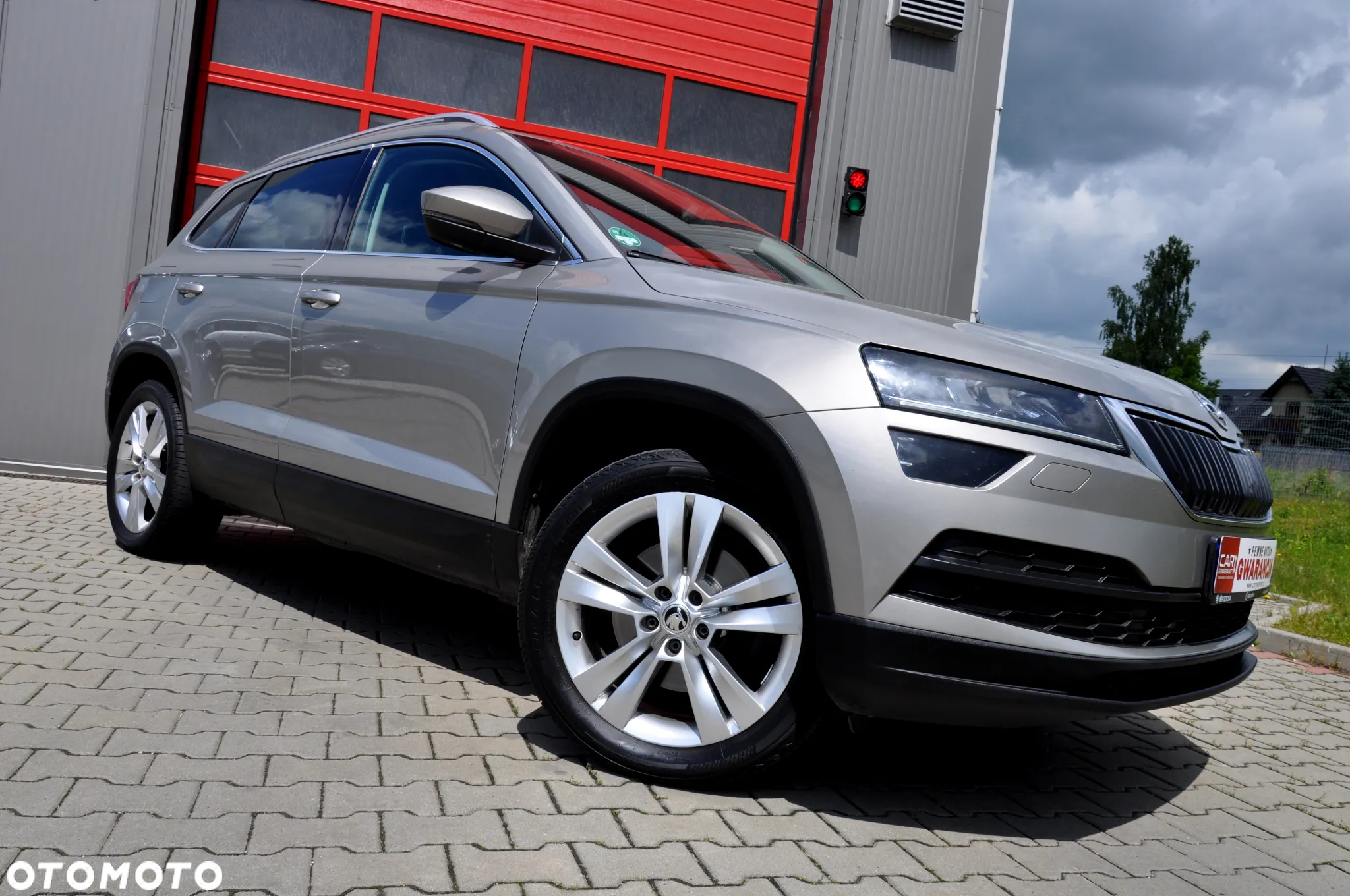 Skoda Karoq 2.0 TDI SCR 4x4 Style DSG - 9