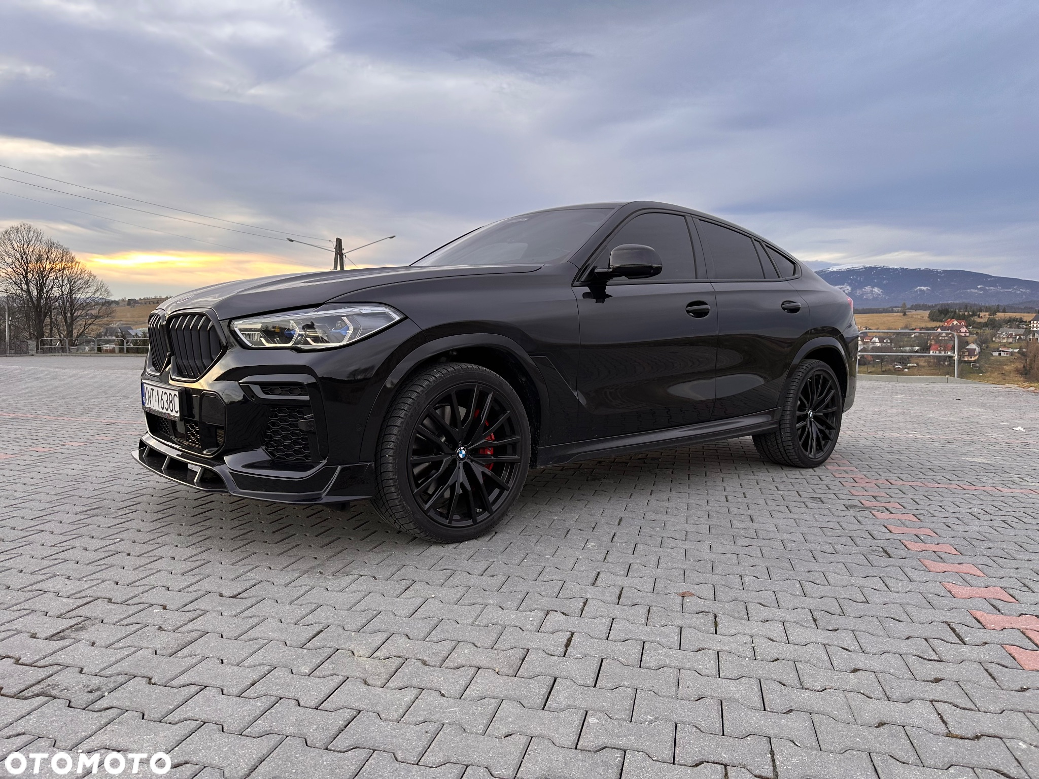 BMW X6 M50i - 9