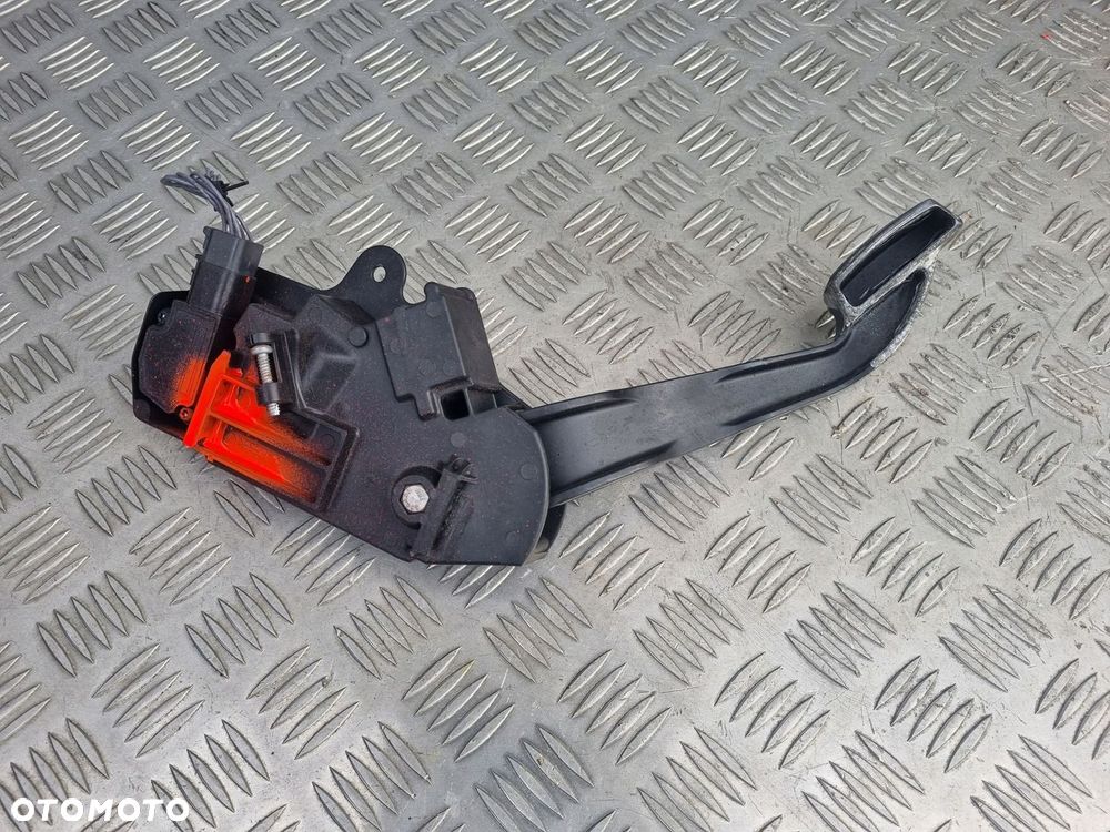 PEDAŁ POTENCJOMETR GAZU 7482466523 DAF LF 45 55 06-13 rok - 1