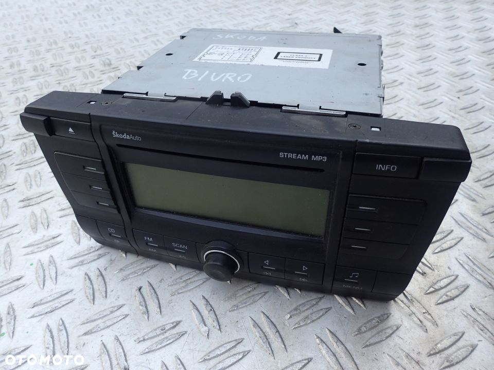 RADIO CD MP3 ORYGINAŁ SKODA OCTAVIA II 1Z0035161C - 1