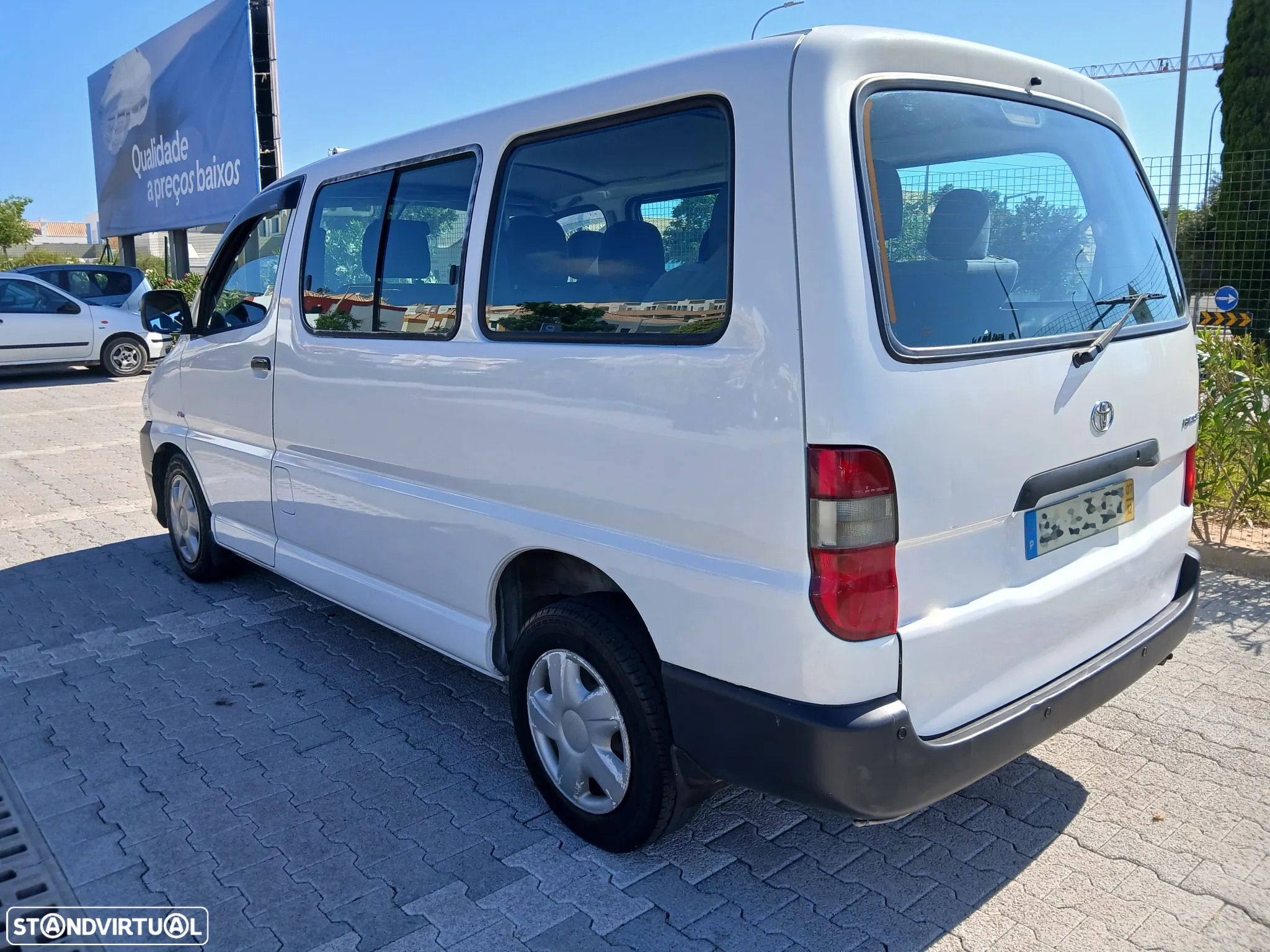 Toyota HiAce 2.5 D-4D Service 2.8T AC - 5
