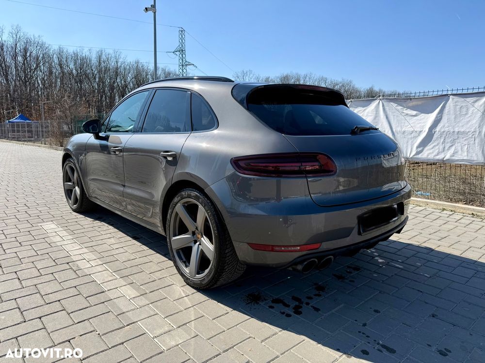 Porsche Macan - 6