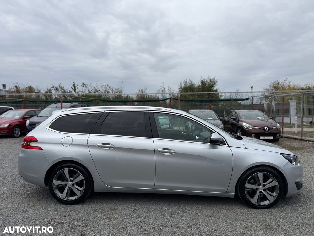 Peugeot 308 SW BlueHDi 150 Stop & Start Allure - 25