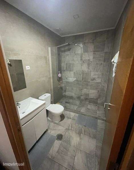 Casa T2 zona de campo Estacionamento privado - Grande imagem: 3/7
