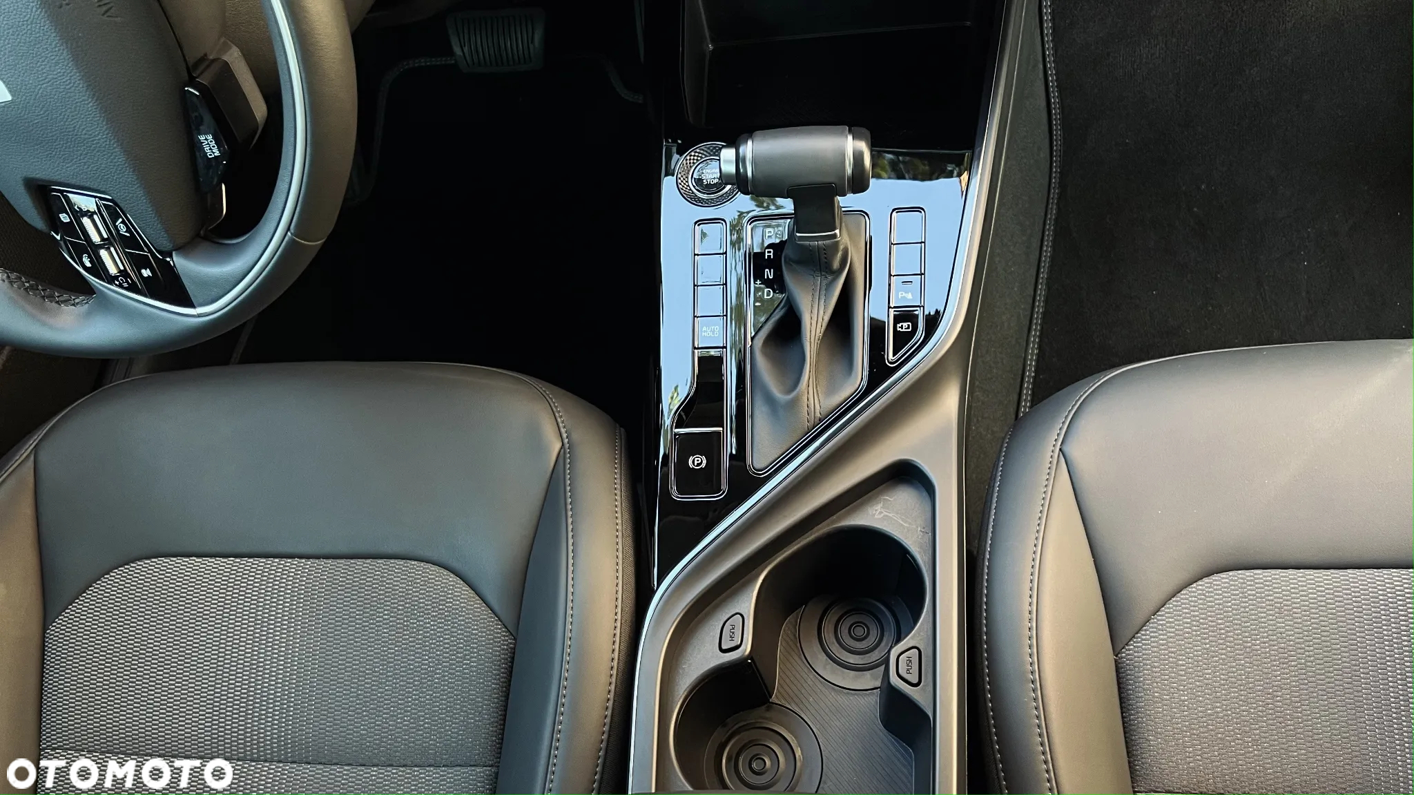 Kia Niro 1.6 GDI Hybrid Business Line - 20
