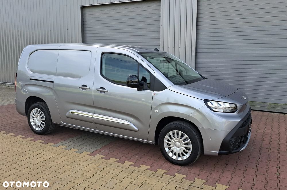 Toyota Proace City L2 1,5-l - 22