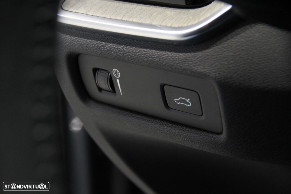 Volvo V60 2.0 D3 Inscription Geartronic - 16