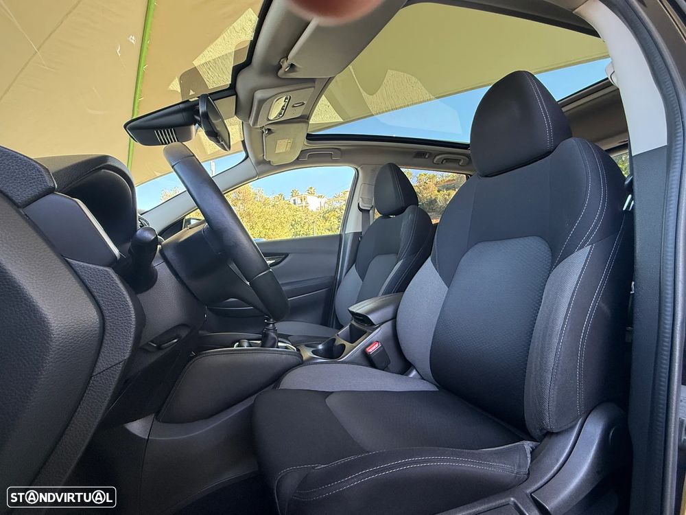 Nissan Qashqai 1.5 dCi Tekna Premium - 12
