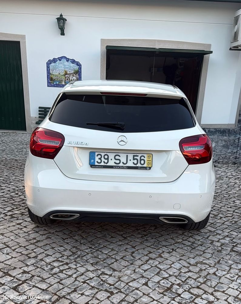 Mercedes-Benz A 180 d Urban - 2
