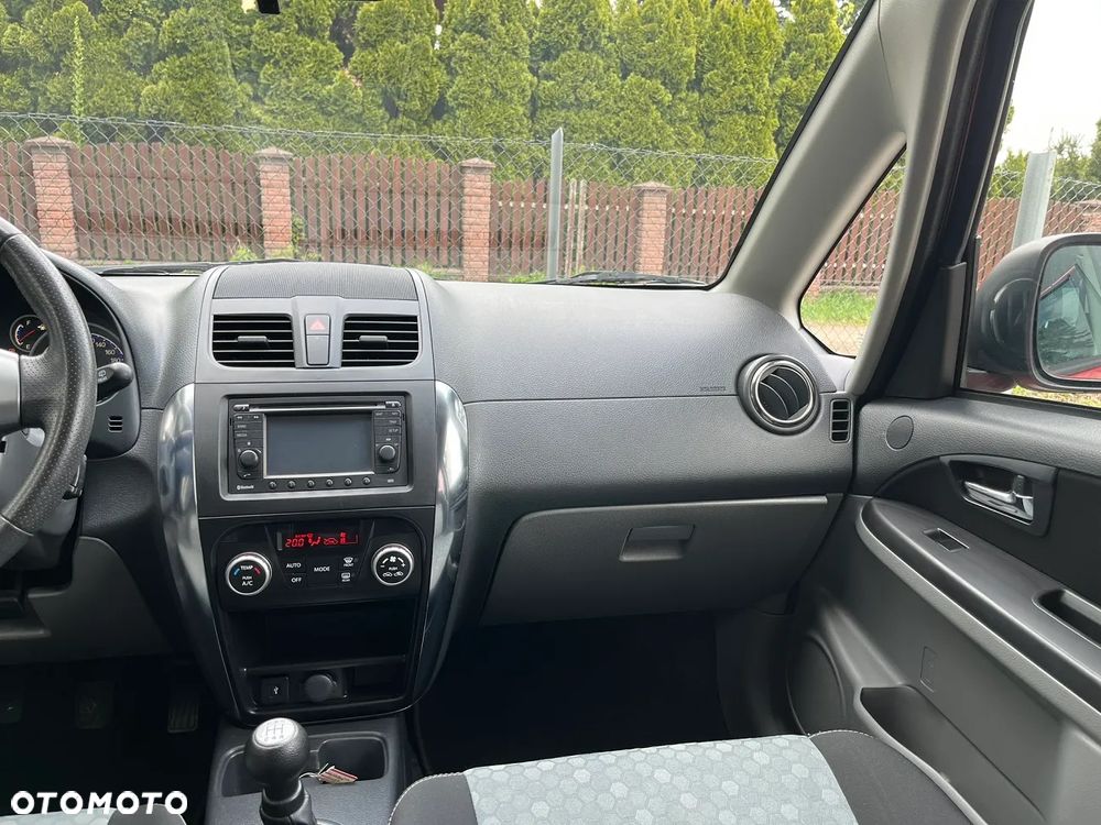 Suzuki SX4 Classic 1.6 VVT 4x4 Style - 22