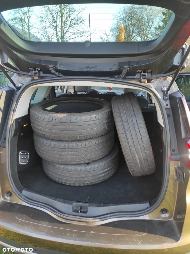 Renault Scenic 1.5 dCi Intens - 4