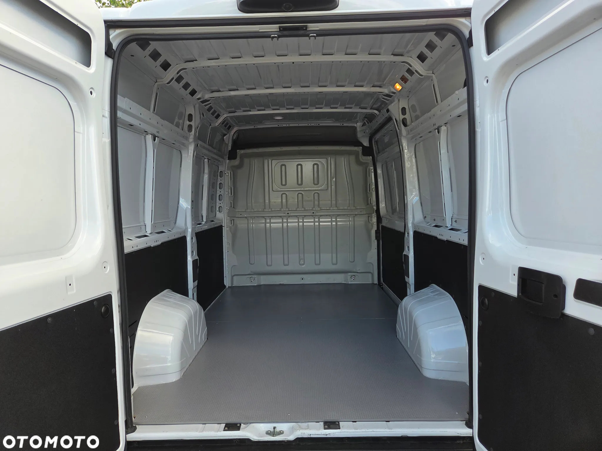 Opel Movano - 7