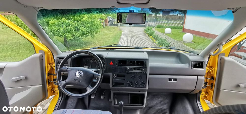 Volkswagen Transporter - 13