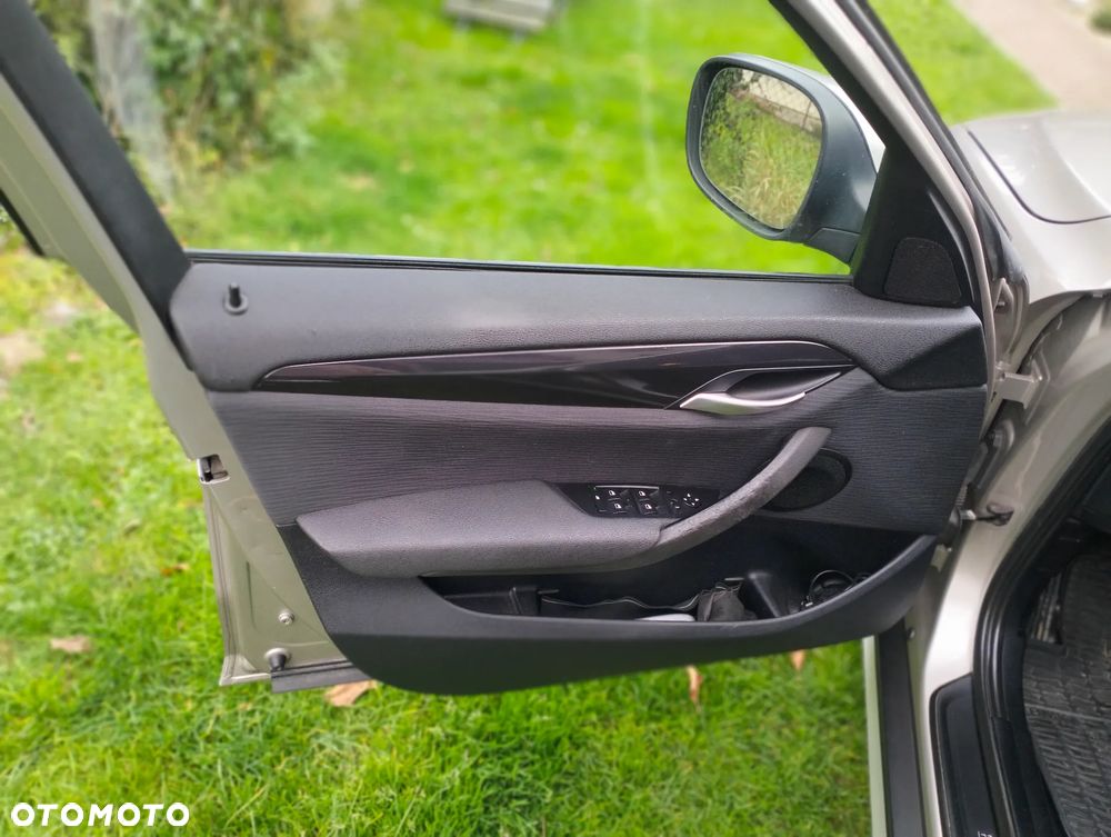 BMW X1 xDrive20d - 6