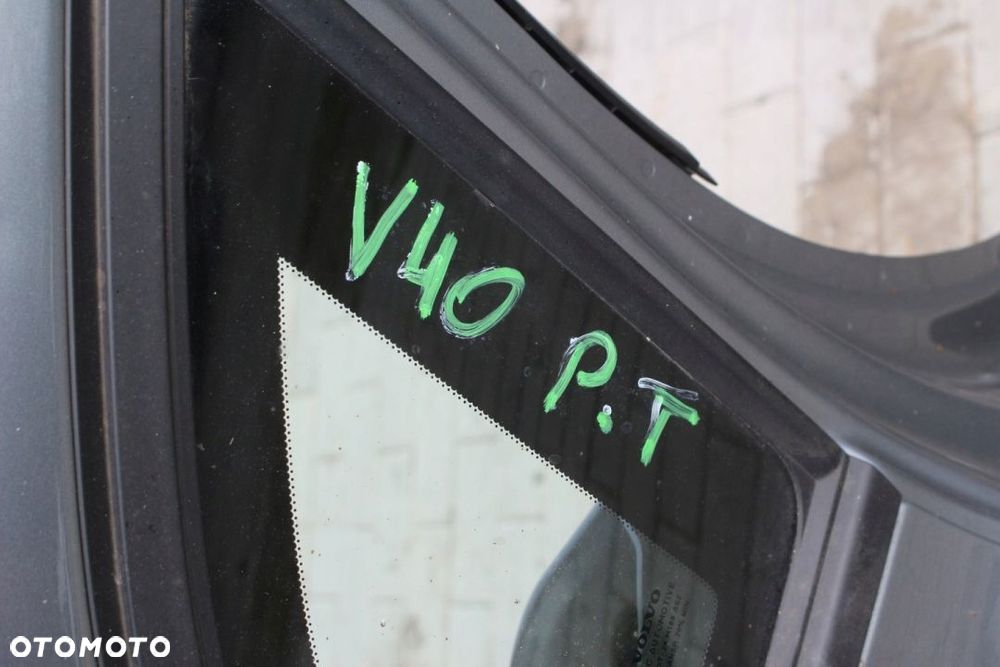 Błotnik Prawy Tył Volvo V40 II - 2