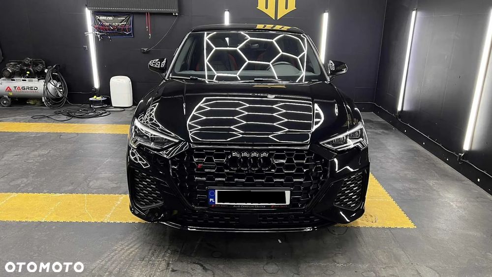 Audi RS Q3 - 2