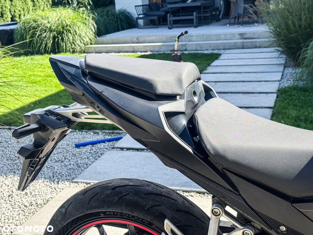 Honda CBR - 16