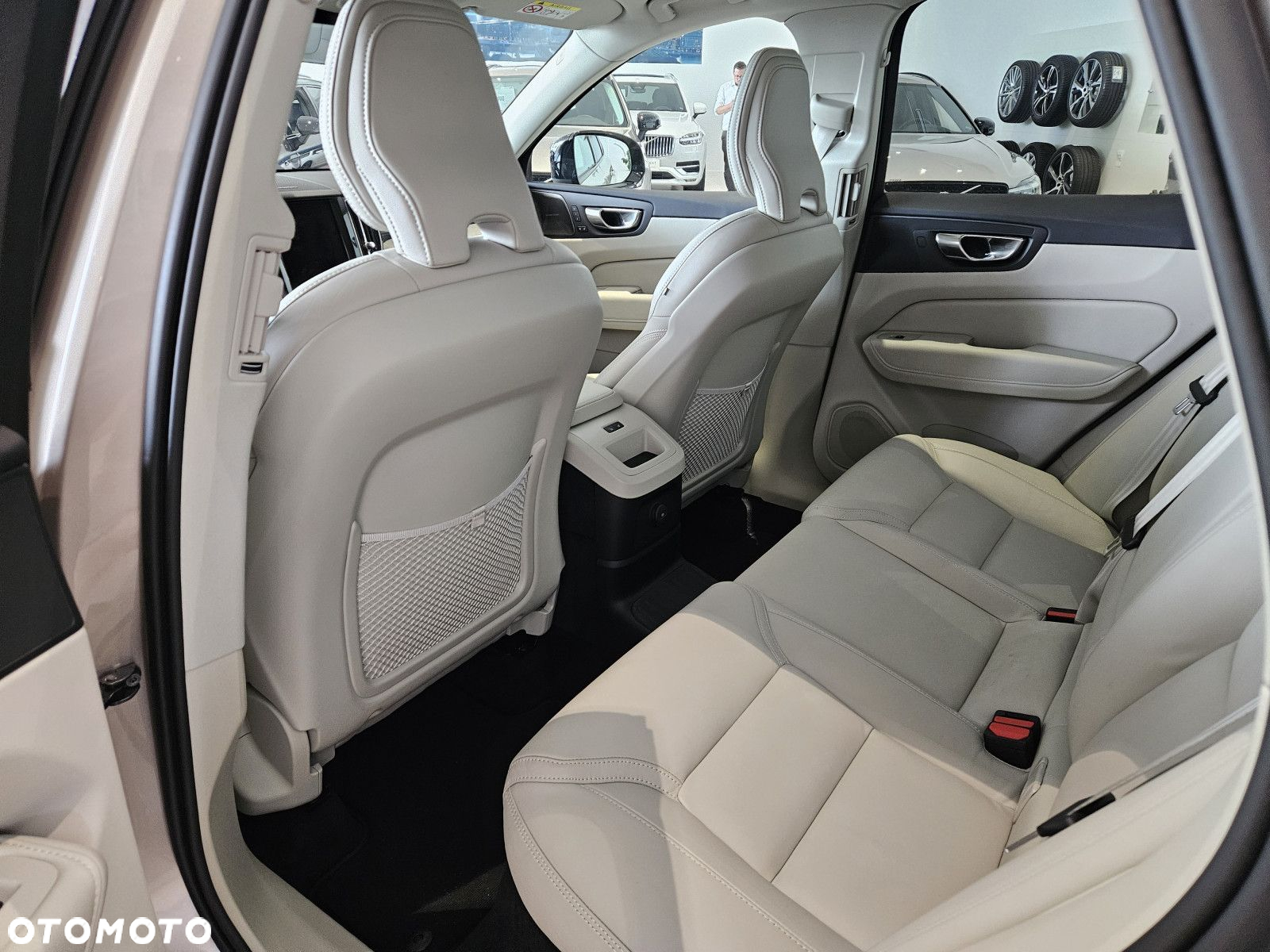 Volvo XC 60 - 16