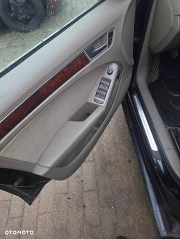 Audi A4 2008 photo 4