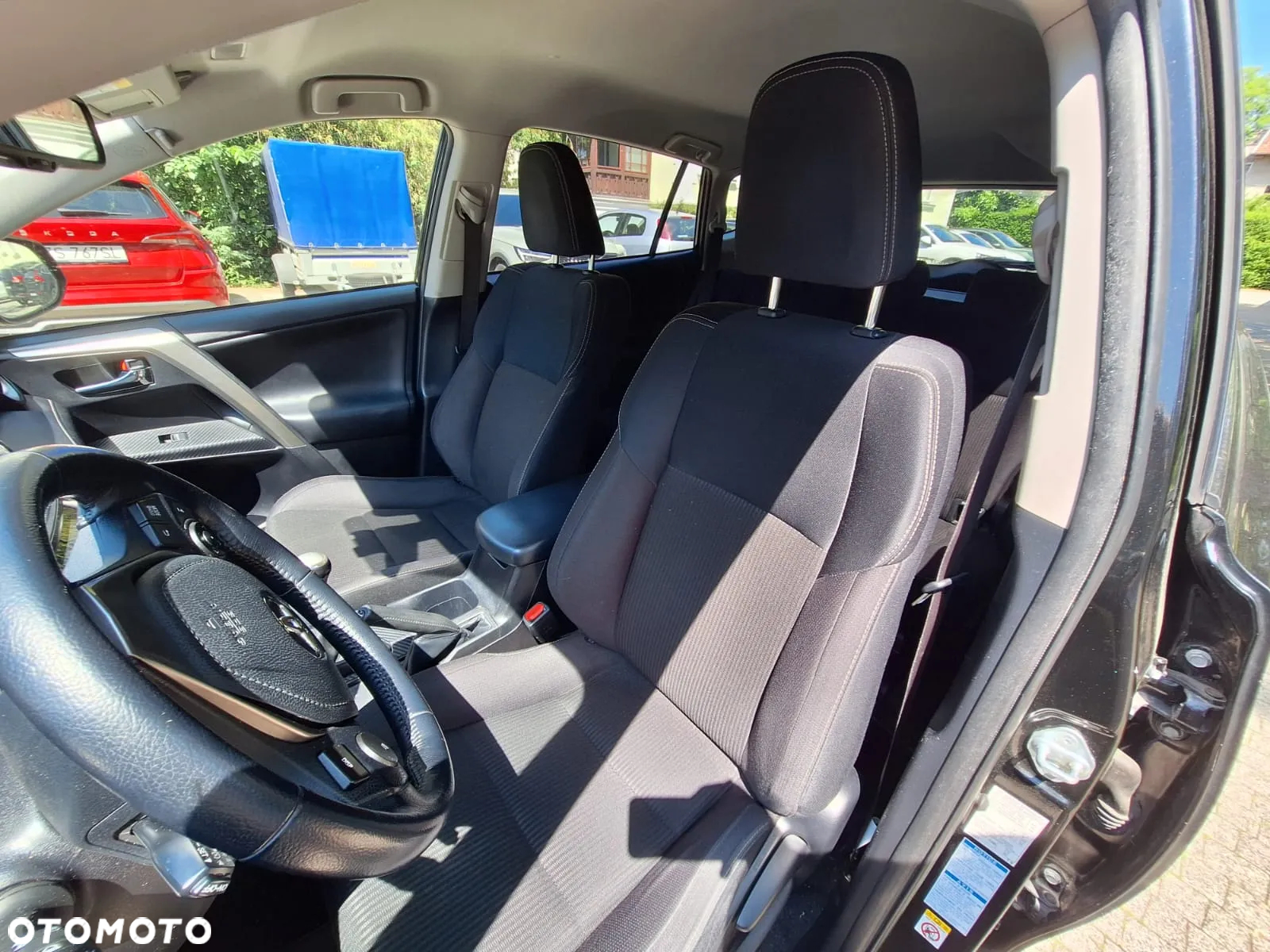 Toyota RAV4 2.0 D-4D Premium - 4