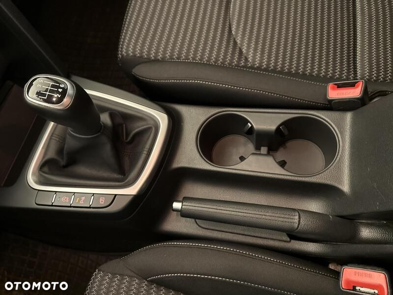 Kia Ceed 1.5 T-GDI M - 17