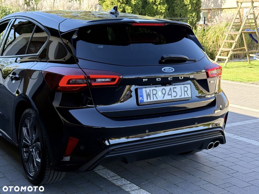 Ford Focus 1.0 EcoBoost Hybrid ST-LINE DESIGN - 39