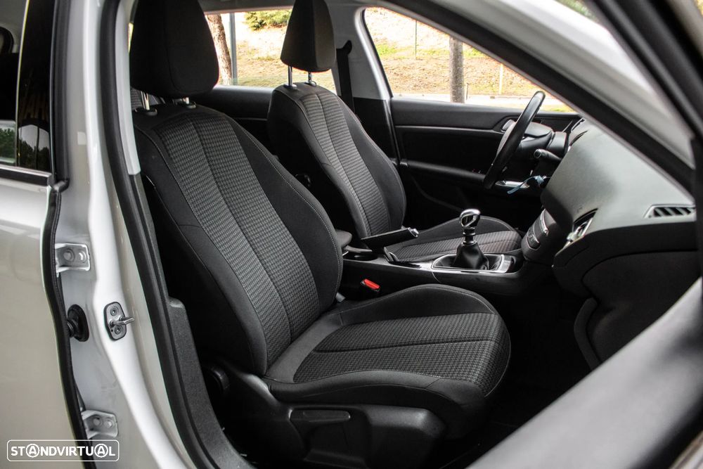 Peugeot 308 SW BlueHDi 100 Stop & Start Active - 22