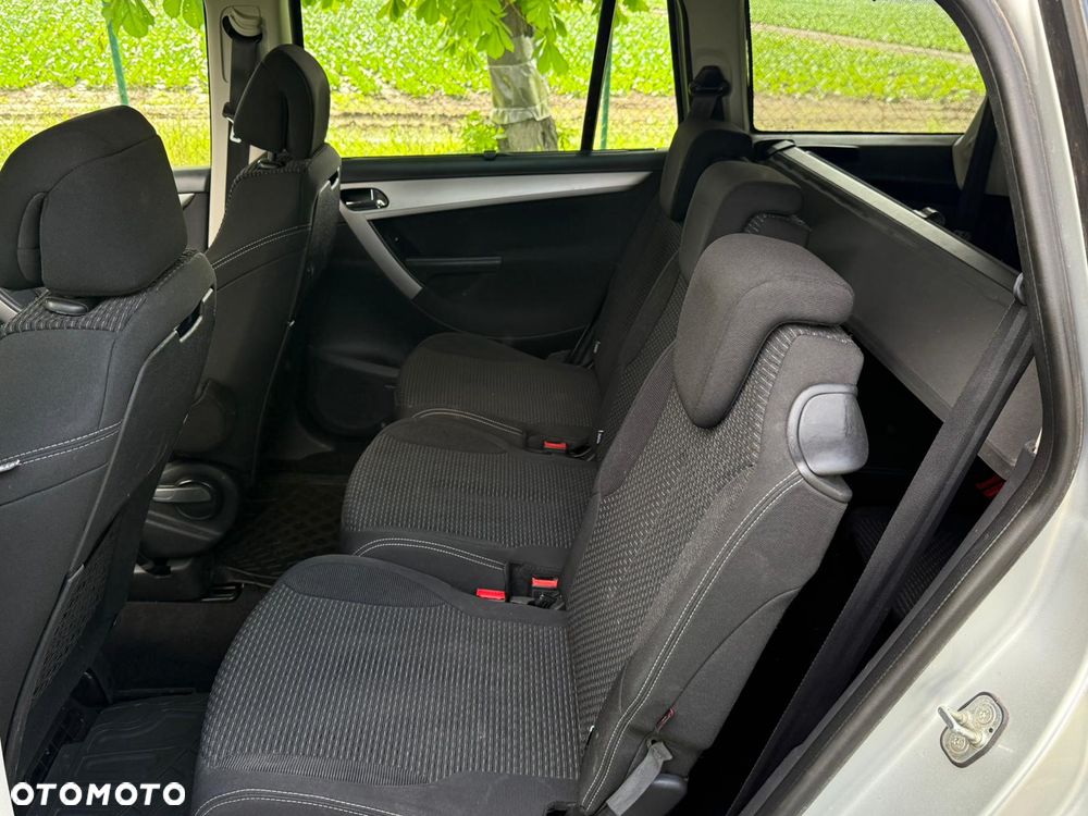 Citroën C4 Picasso - 11