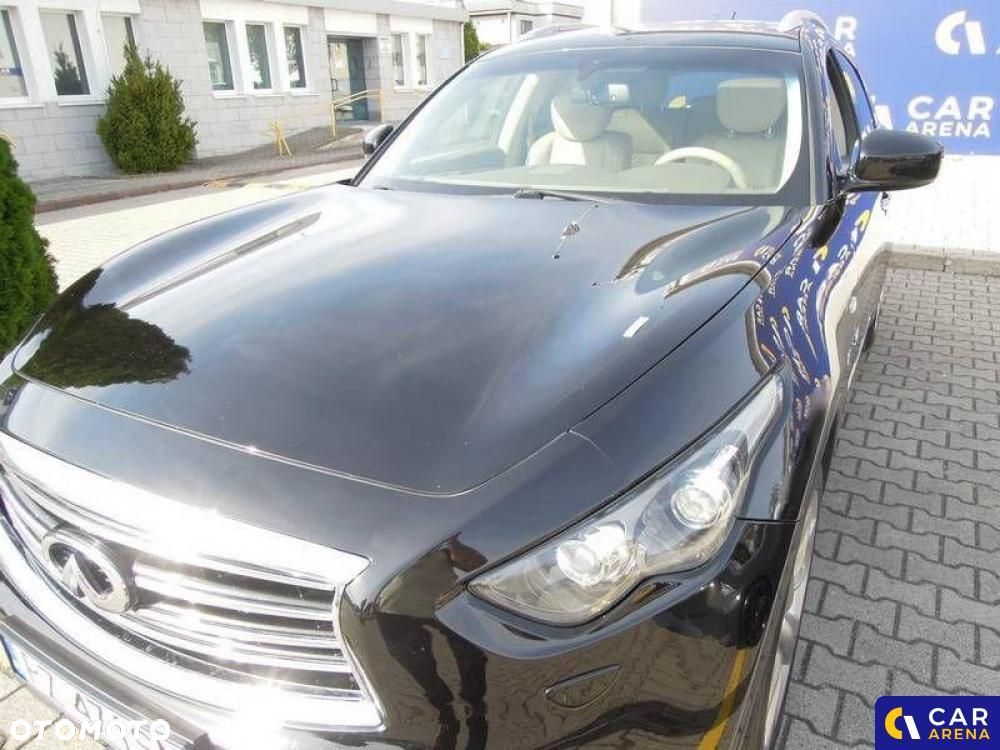 Infiniti QX70 - 28